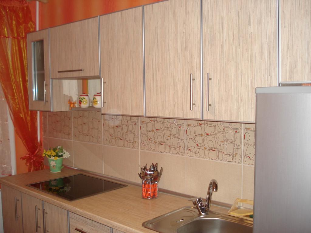 Luna Apartment Tiraspol Luaran gambar